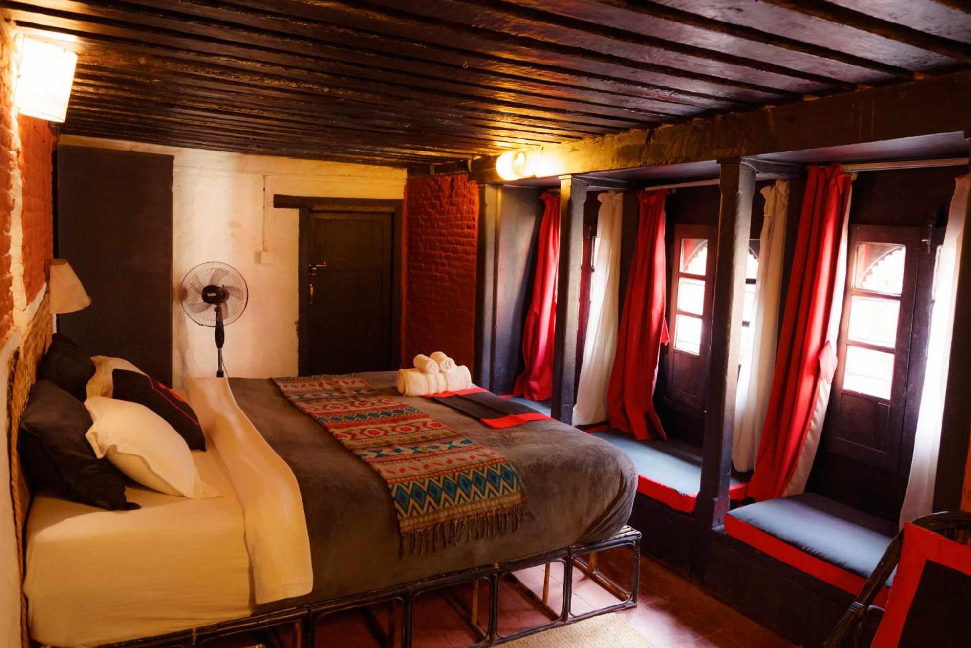 Hira Guest House Lalitpur Экстерьер фото